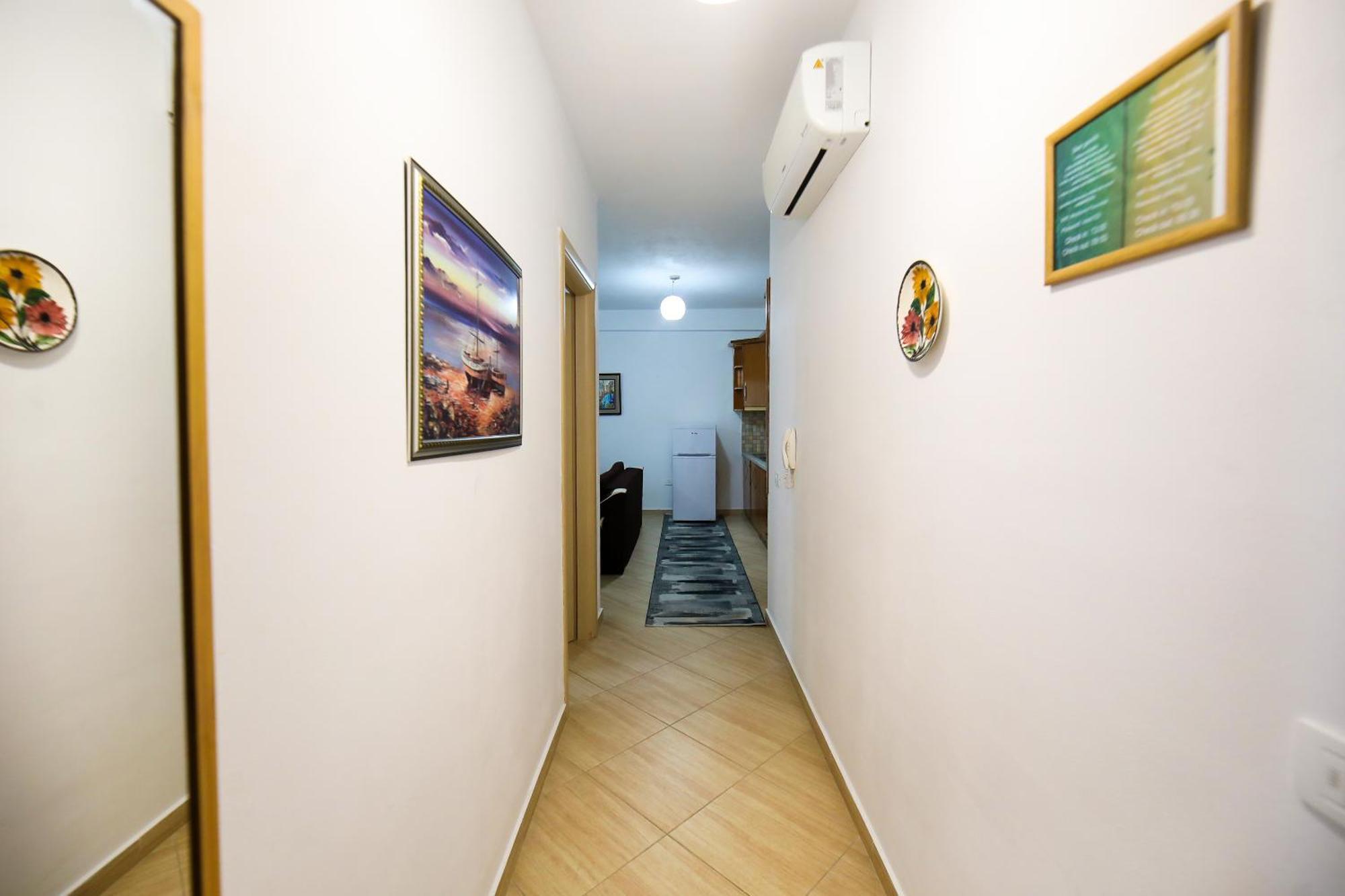 Jimi Apartments 2 Vlorë Εξωτερικό φωτογραφία