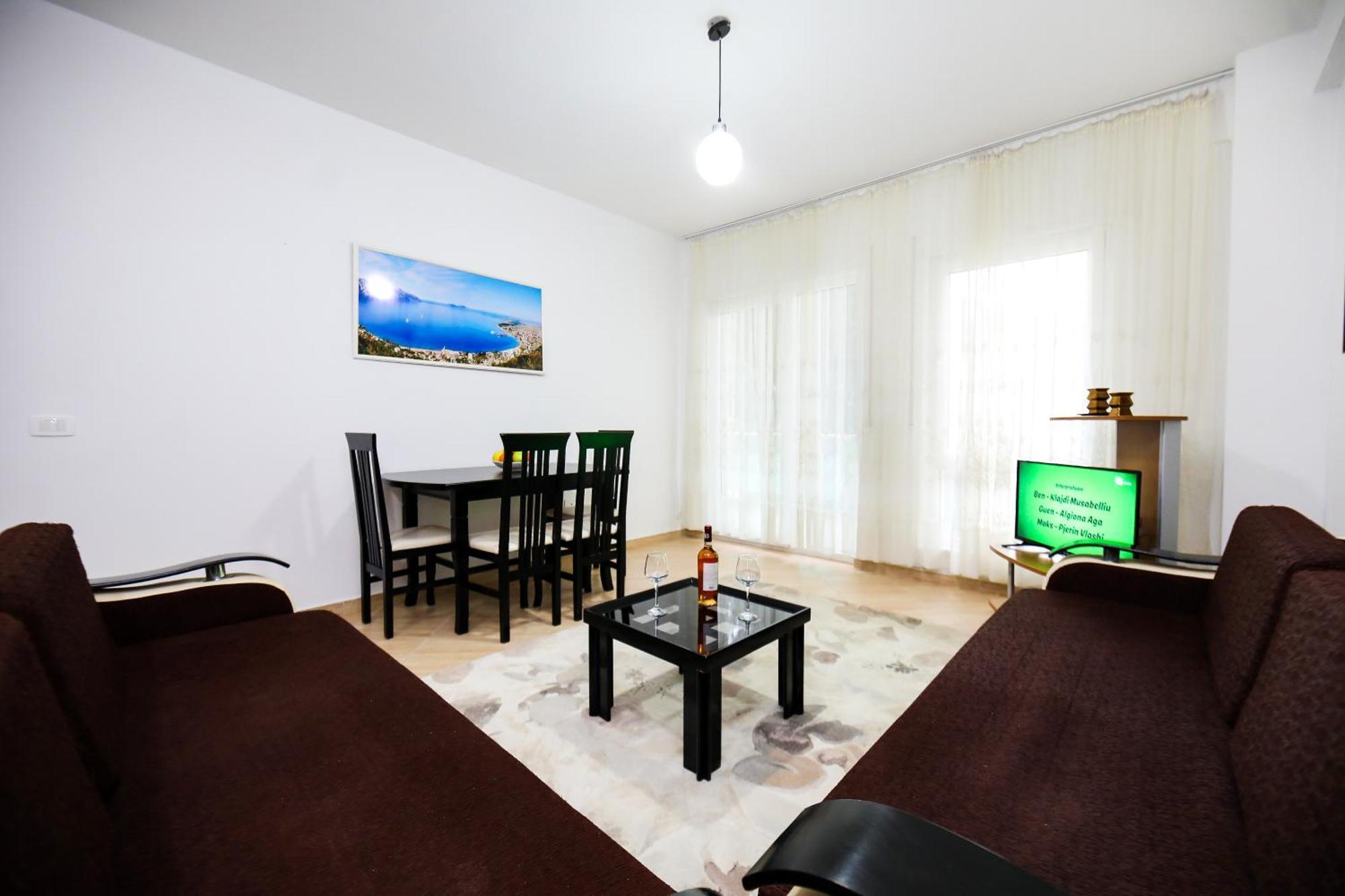Jimi Apartments 2 Vlorë Εξωτερικό φωτογραφία