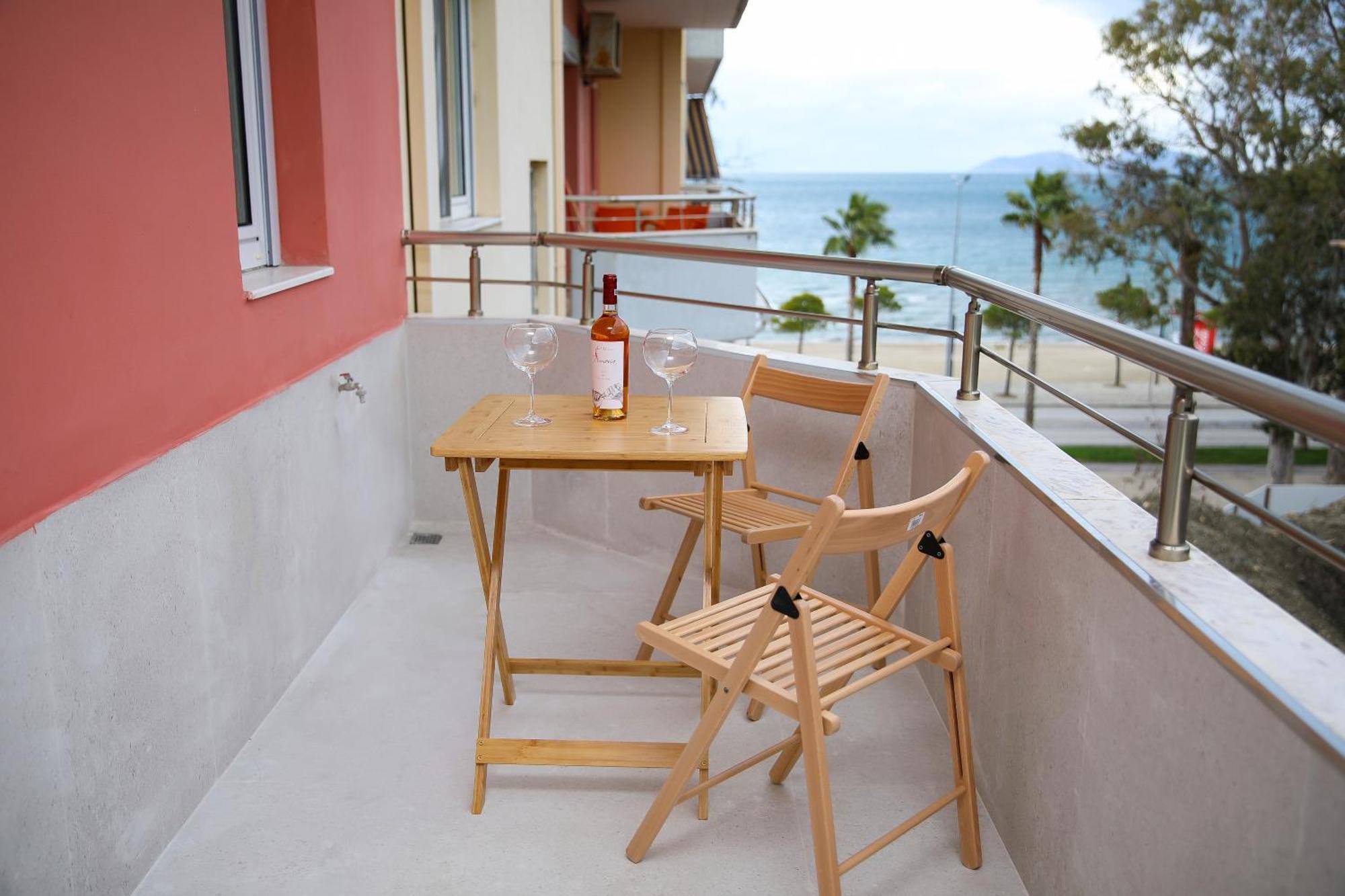 Jimi Apartments 2 Vlorë Εξωτερικό φωτογραφία