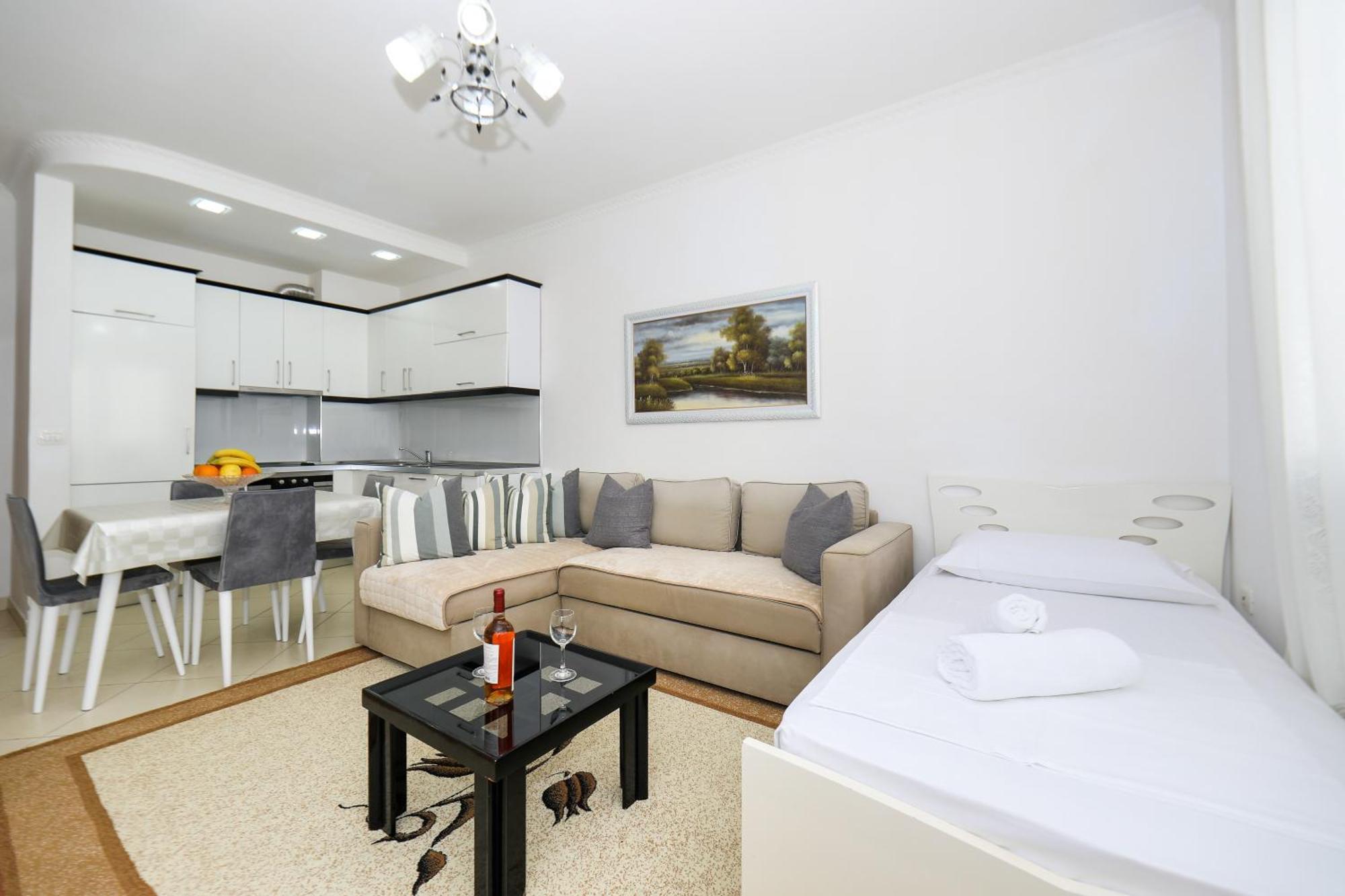 Jimi Apartments 2 Vlorë Εξωτερικό φωτογραφία