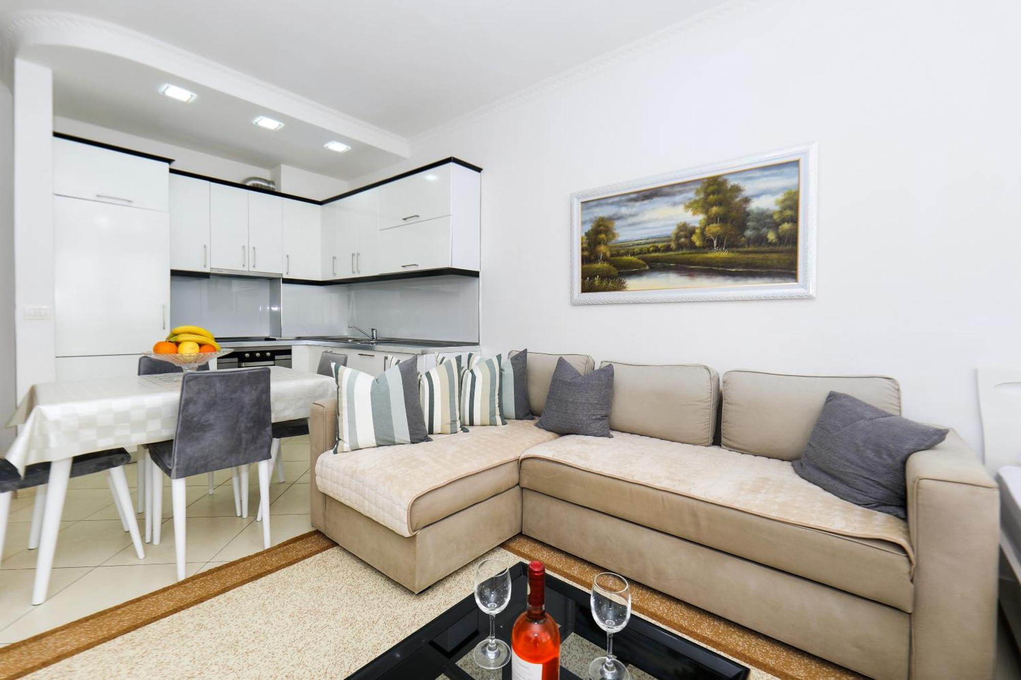 Jimi Apartments 2 Vlorë Εξωτερικό φωτογραφία