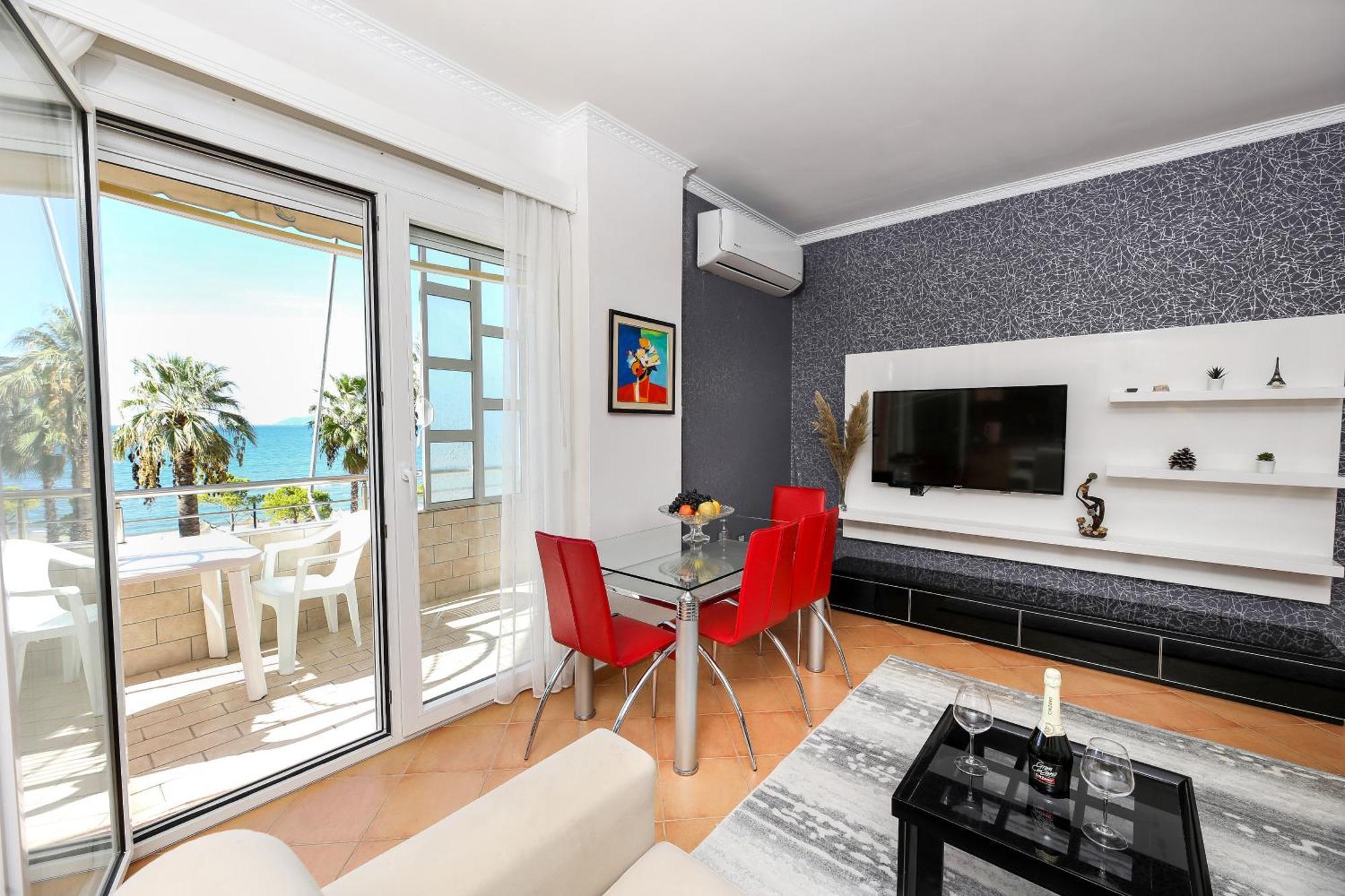 Jimi Apartments 2 Vlorë Εξωτερικό φωτογραφία