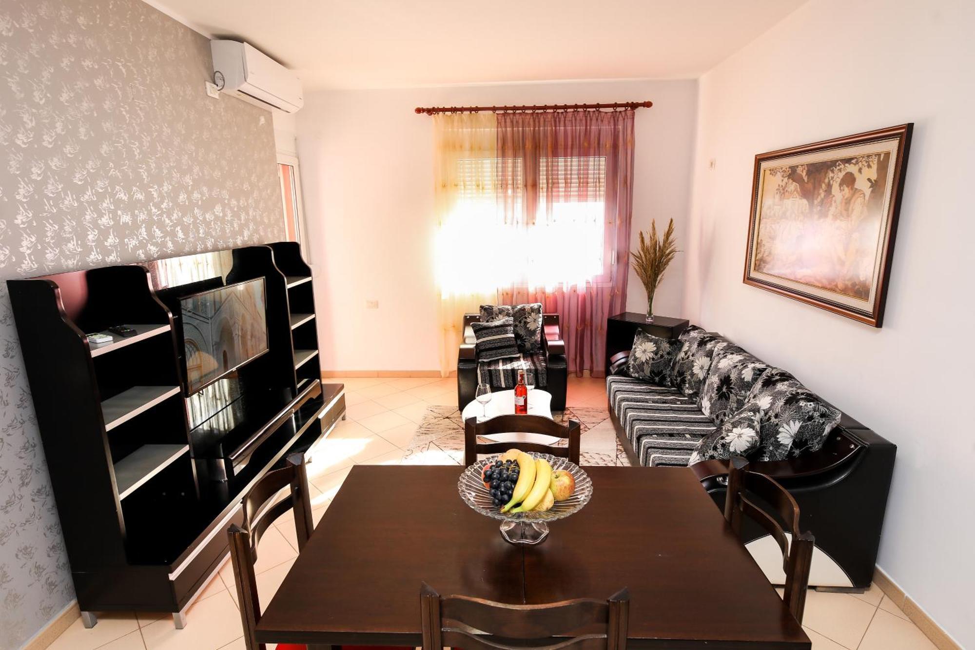 Jimi Apartments 2 Vlorë Εξωτερικό φωτογραφία