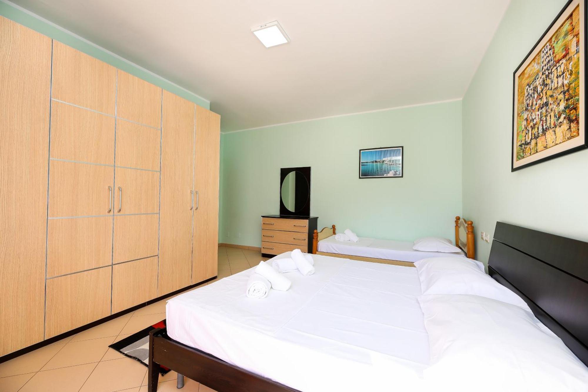 Jimi Apartments 2 Vlorë Εξωτερικό φωτογραφία